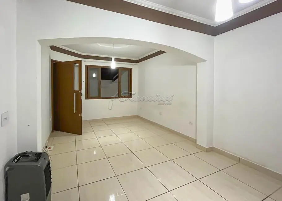 Foto 1 de Casa com 2 quartos à venda, 115m2 em Jardim Mesquita, Itapetininga - SP