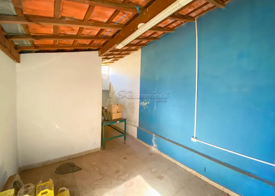 Foto 9 de Casa com 2 quartos à venda, 117m2 em Centro, Itapetininga - SP