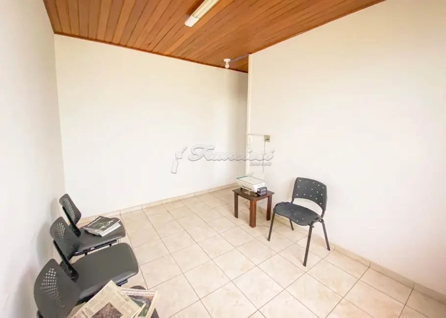 Foto 1 de Casa com 2 quartos à venda, 117m2 em Centro, Itapetininga - SP