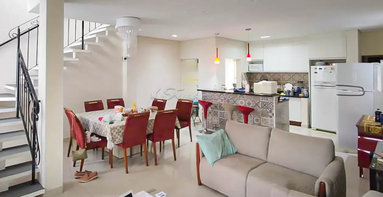 Foto 2 de Casa com 4 quartos à venda, 245m2 em Centro, Sao Miguel Arcanjo - SP