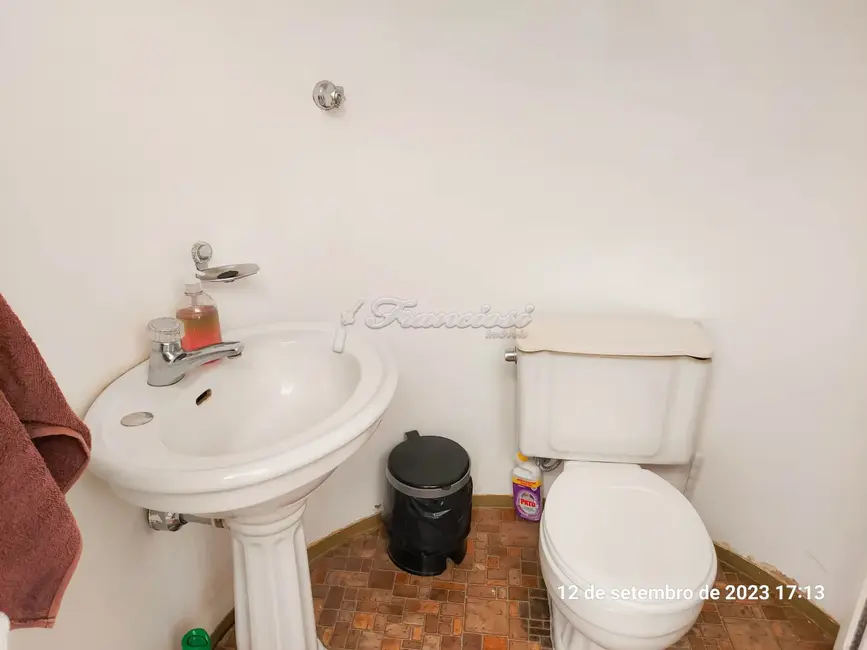 Loja com 4 quartos à venda, 332m2 em Centro, Itapetininga - SP - imagem 7 Foto 7 de Loja com 4 quartos à venda, 332m2 em Centro, Itapetininga - SP