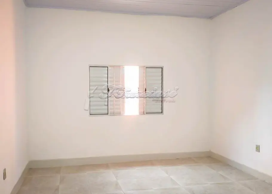 Casa à venda, 134m2 em Vila Maria, Itapetininga - SP - imagem 5 Foto 5 de Casa à venda, 134m2 em Vila Maria, Itapetininga - SP