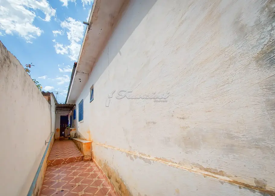 Casa com 2 quartos à venda, 650m2 em Jardim das Flores, Itapetininga - SP - imagem 8 Foto 8 de Casa com 2 quartos à venda, 650m2 em Jardim das Flores, Itapetininga - SP