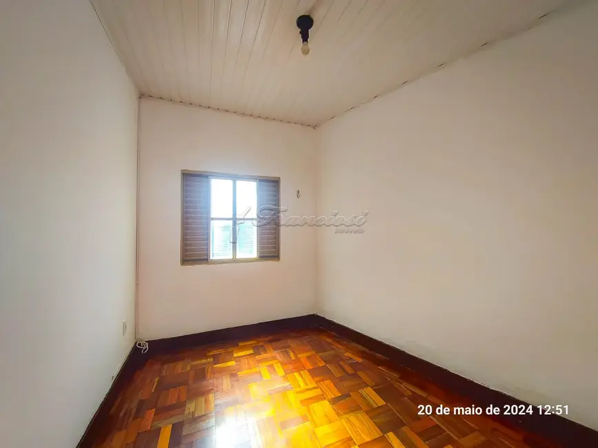 Foto 5 de Casa com 3 quartos para alugar, 171m2 em Itapetininga - SP