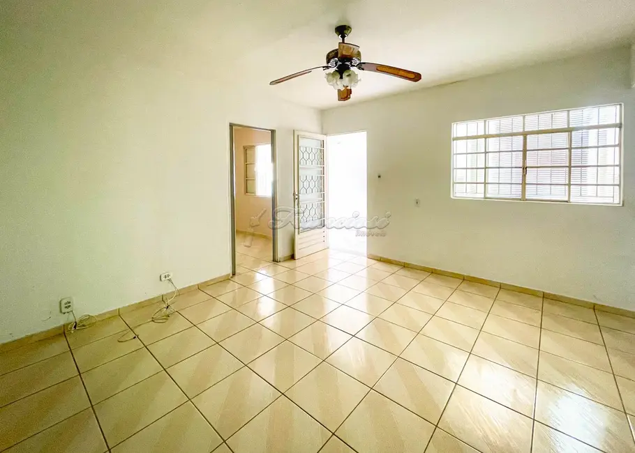 Foto 1 de Casa com 2 quartos à venda, 123m2 em Centro, Itapetininga - SP