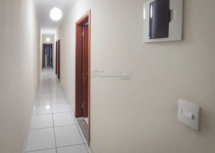 Foto 7 de Casa com 3 quartos à venda, 119m2 em Vila Vendramini, Itapetininga - SP