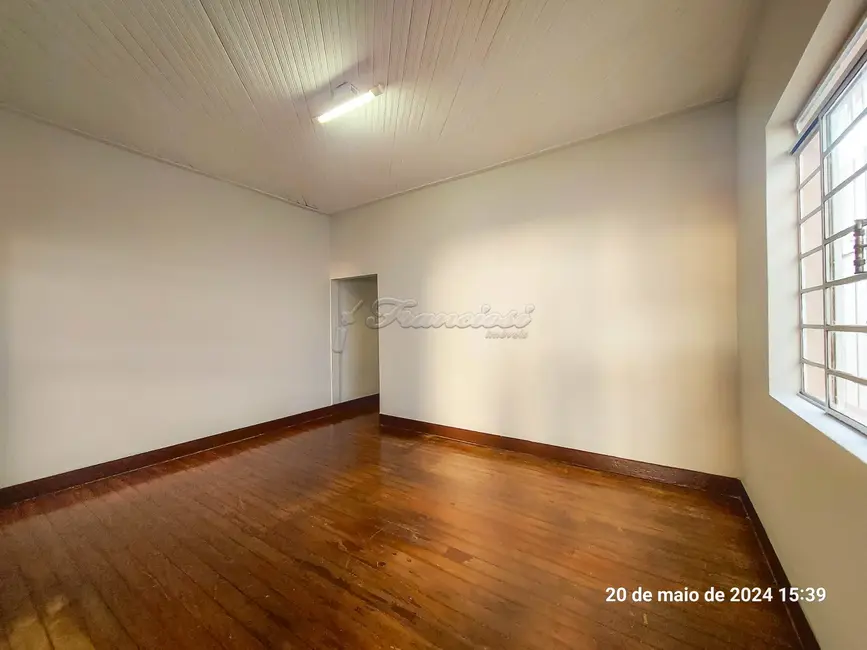 Foto 1 de Casa com 3 quartos para alugar, 90m2 em Centro, Itapetininga - SP