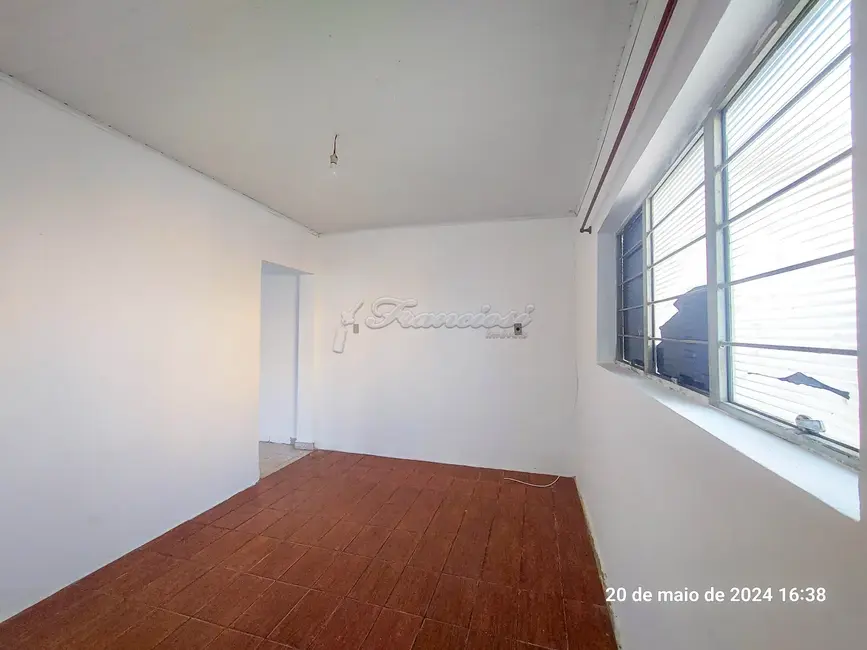 Foto 1 de Casa com 1 quarto para alugar, 59m2 em Itapetininga - SP
