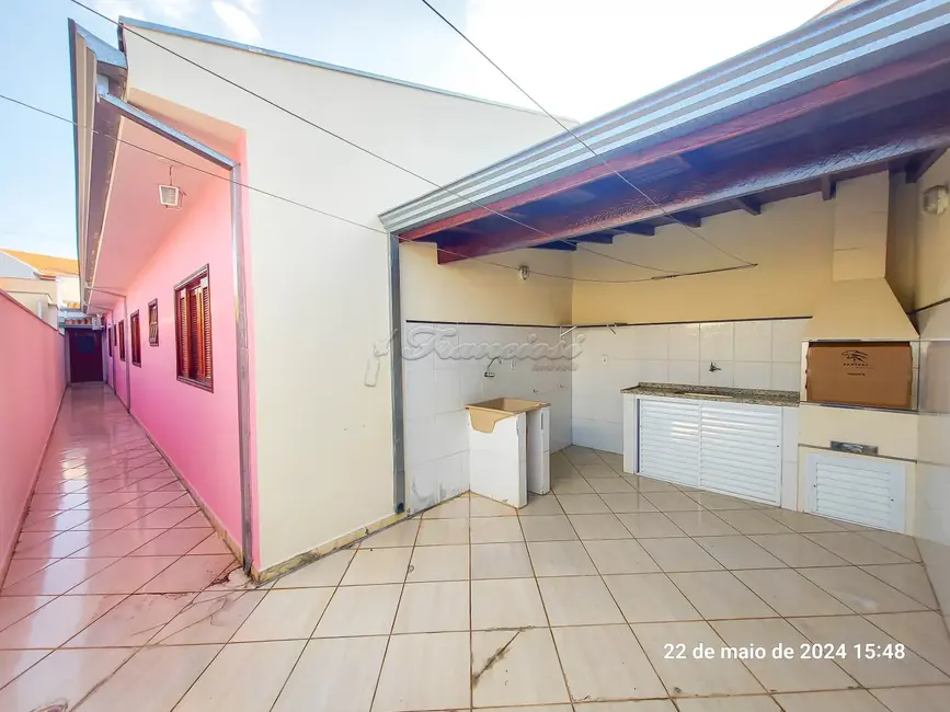 Foto 8 de Casa com 3 quartos para alugar, 127m2 em Vila Rio Branco, Itapetininga - SP