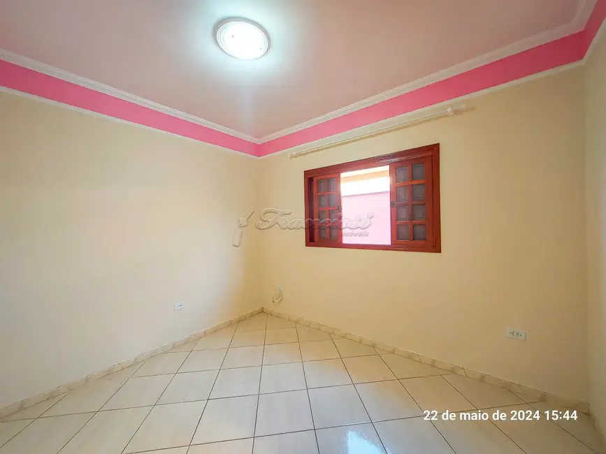 Foto 5 de Casa com 3 quartos para alugar, 127m2 em Vila Rio Branco, Itapetininga - SP
