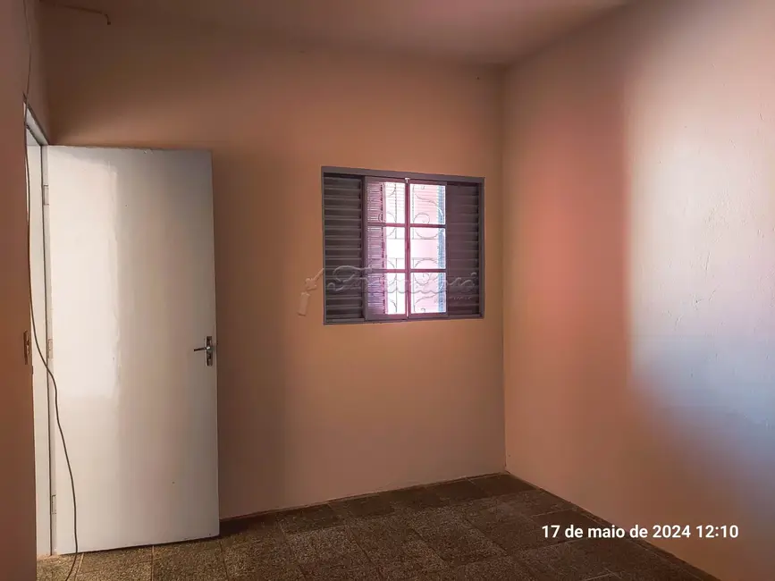 Casa com 2 quartos à venda, 79m2 em Vila Regina, Itapetininga - SP - imagem 8 Foto 8 de Casa com 2 quartos à venda, 79m2 em Vila Regina, Itapetininga - SP