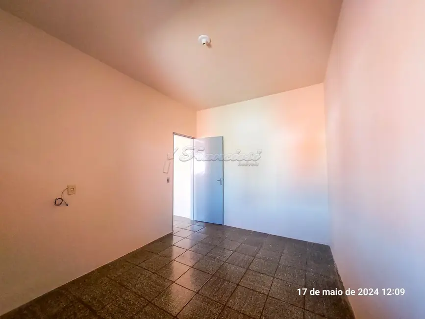 Casa com 2 quartos à venda, 79m2 em Vila Regina, Itapetininga - SP - imagem 5 Foto 5 de Casa com 2 quartos à venda, 79m2 em Vila Regina, Itapetininga - SP