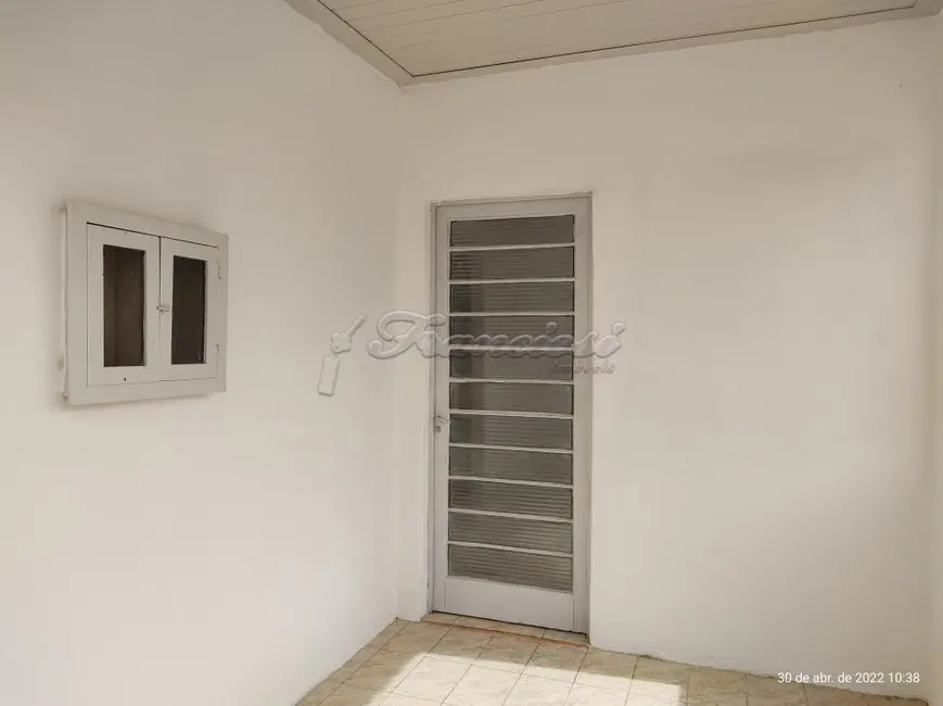 Foto 1 de Casa com 2 quartos à venda, 56m2 em Vila Regina, Itapetininga - SP