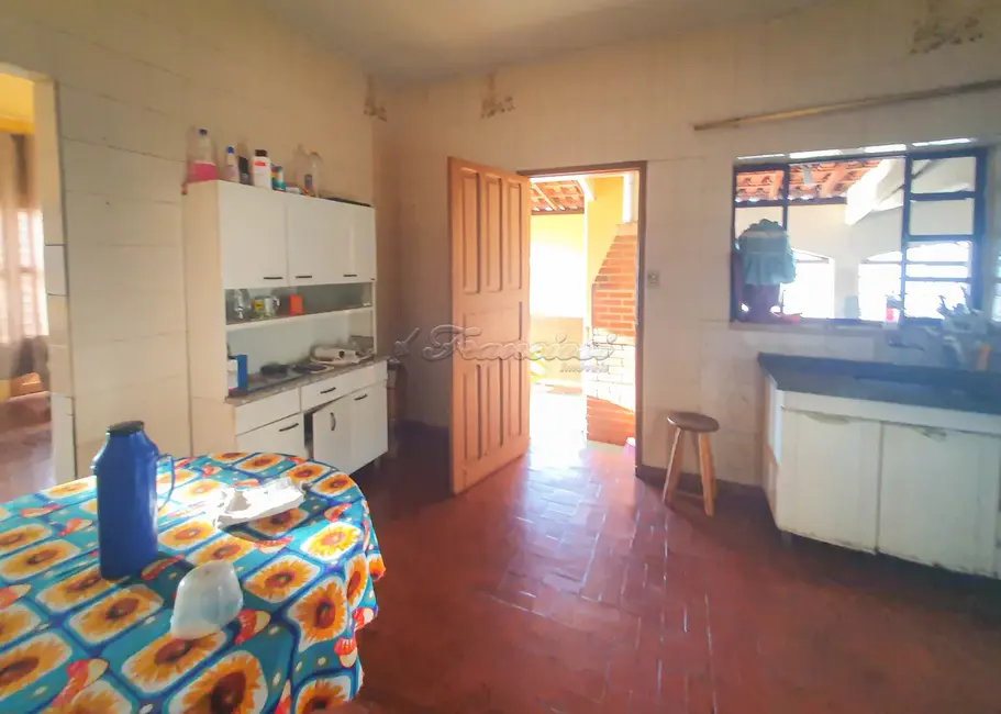 Loja à venda, 102m2 em Vila Regina, Itapetininga - SP - imagem 2 Foto 2 de Loja à venda, 102m2 em Vila Regina, Itapetininga - SP