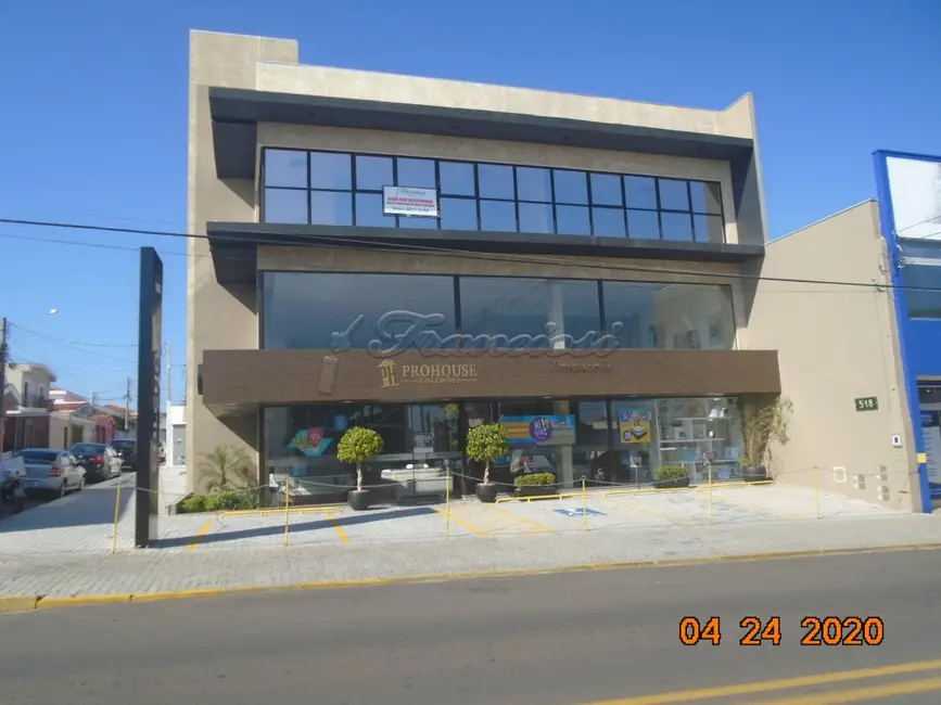Foto 1 de Prédio Inteiro para alugar, 52m2 em Centro, Itapetininga - SP