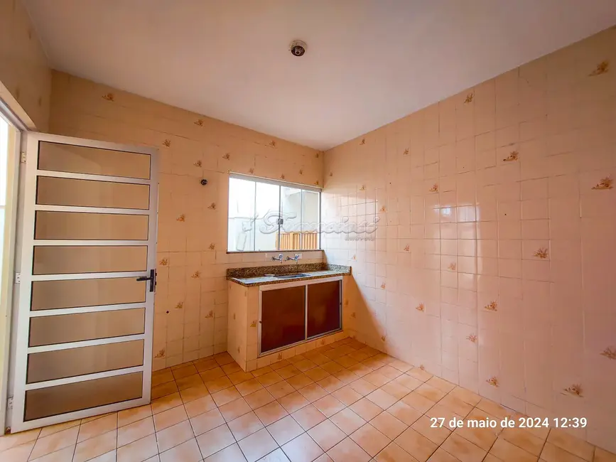 Casa com 3 quartos à venda, 83m2 em Vila Monteiro, Itapetininga - SP - imagem 8 Foto 8 de Casa com 3 quartos à venda, 83m2 em Vila Monteiro, Itapetininga - SP