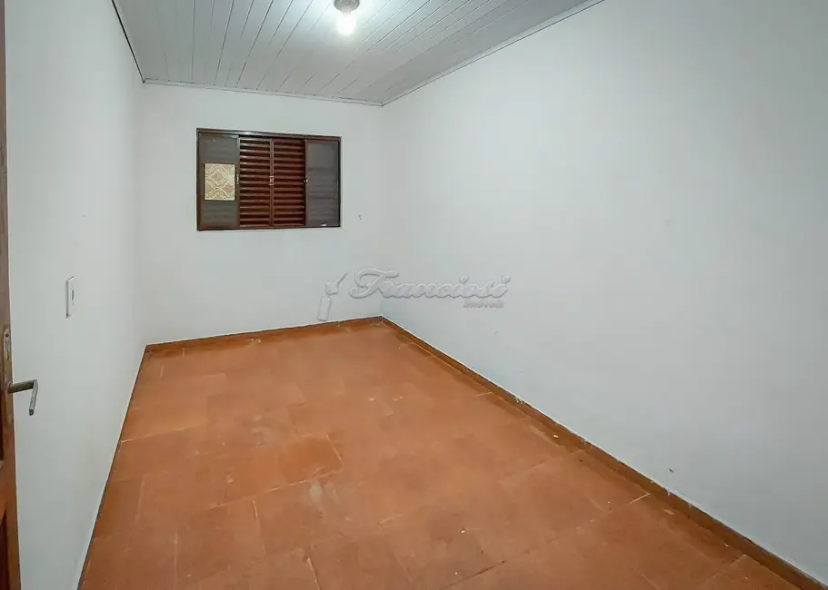Casa com 2 quartos à venda, 96m2 em Jardim Bela Vista, Itapetininga - SP - imagem 6 Foto 6 de Casa com 2 quartos à venda, 96m2 em Jardim Bela Vista, Itapetininga - SP