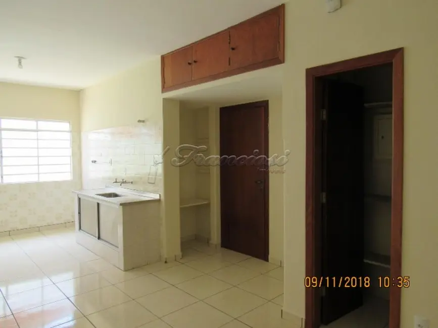 Casa com 3 quartos à venda, 155m2 em Vila Barth, Itapetininga - SP - imagem 6 Foto 6 de Casa com 3 quartos à venda, 155m2 em Vila Barth, Itapetininga - SP