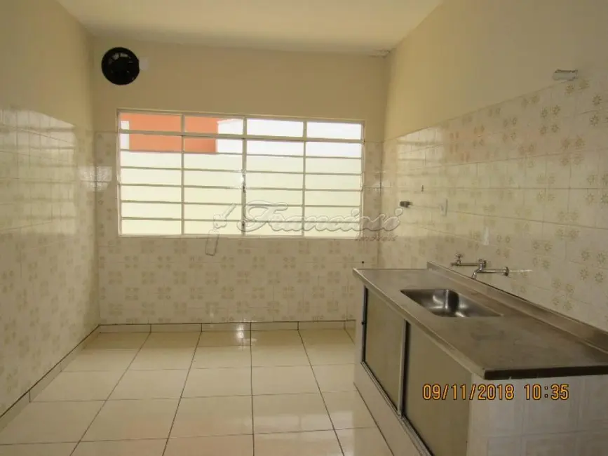 Casa com 3 quartos à venda, 155m2 em Vila Barth, Itapetininga - SP - imagem 7 Foto 7 de Casa com 3 quartos à venda, 155m2 em Vila Barth, Itapetininga - SP