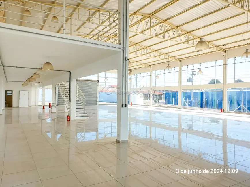 Sala Comercial para alugar, 873m2 em Vila Carolina, Itapetininga - SP - imagem 3 Foto 3 de Sala Comercial para alugar, 873m2 em Vila Carolina, Itapetininga - SP
