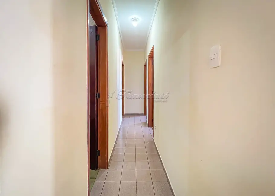 Casa com 4 quartos à venda, 159m2 em Jardim Casa Grande, Itapetininga - SP - imagem 8 Foto 8 de Casa com 4 quartos à venda, 159m2 em Jardim Casa Grande, Itapetininga - SP