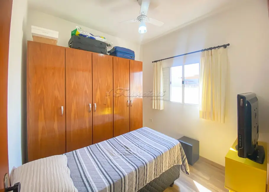 Casa de Condomínio com 4 quartos à venda, 166m2 em Terras de Santo Antônio, Itapetininga - SP - imagem 9 Foto 9 de Casa de Condomínio com 4 quartos à venda, 166m2 em Terras de Santo Antônio, Itapetininga - SP