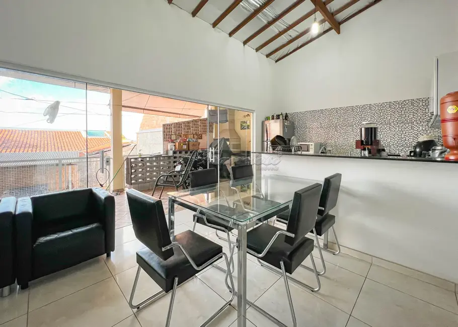 Casa com 2 quartos à venda, 150m2 em Jardim Alvorada, Itapetininga - SP - imagem 9 Foto 9 de Casa com 2 quartos à venda, 150m2 em Jardim Alvorada, Itapetininga - SP