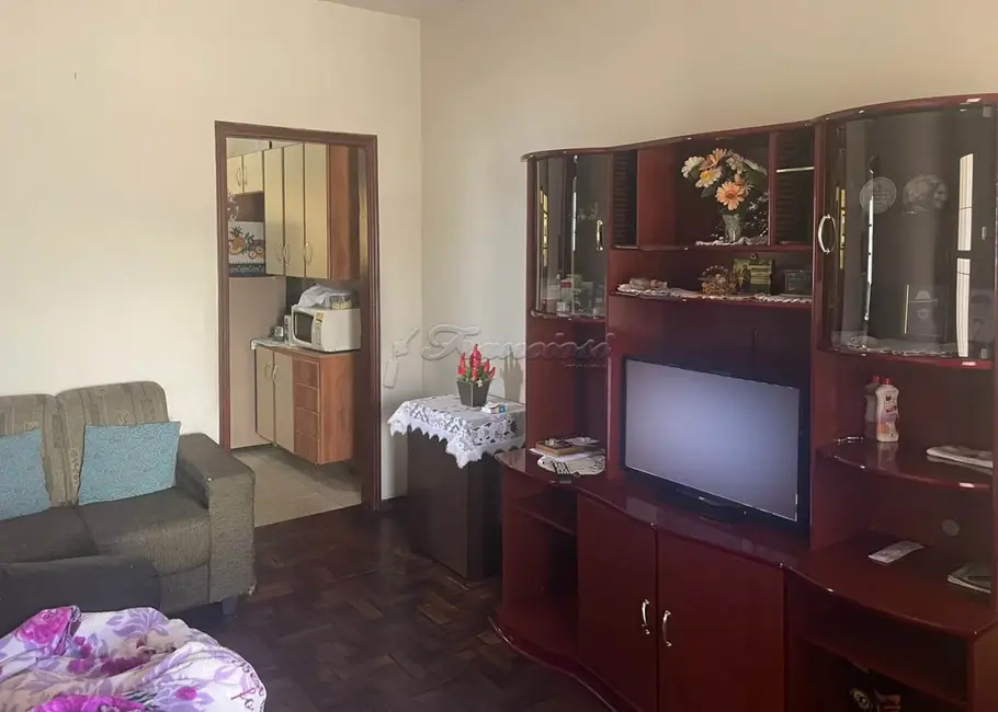 Foto 1 de Casa com 2 quartos à venda, 134m2 em Centro, Itapetininga - SP