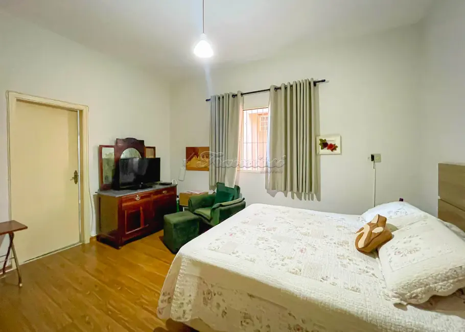 Foto 4 de Casa com 2 quartos à venda, 202m2 em Vila Maria, Itapetininga - SP