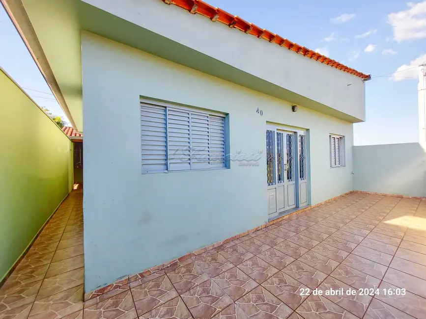 Foto 1 de Casa com 3 quartos à venda, 150m2 em Vila Nastri, Itapetininga - SP