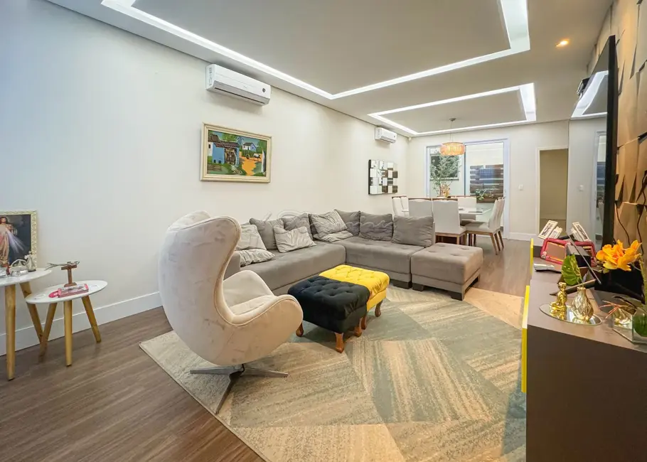 Foto 1 de Casa com 3 quartos à venda, 187m2 em Jardim Marabá, Itapetininga - SP