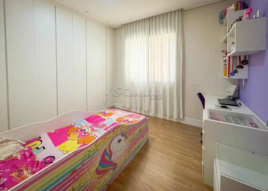 Casa com 3 quartos à venda, 187m2 em Jardim Marabá, Itapetininga - SP - imagem 8 Foto 8 de Casa com 3 quartos à venda, 187m2 em Jardim Marabá, Itapetininga - SP