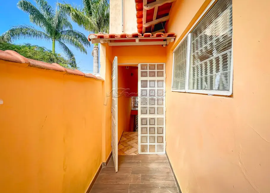Casa com 2 quartos à venda, 154m2 em Vila Asem, Itapetininga - SP - imagem 6 Foto 6 de Casa com 2 quartos à venda, 154m2 em Vila Asem, Itapetininga - SP