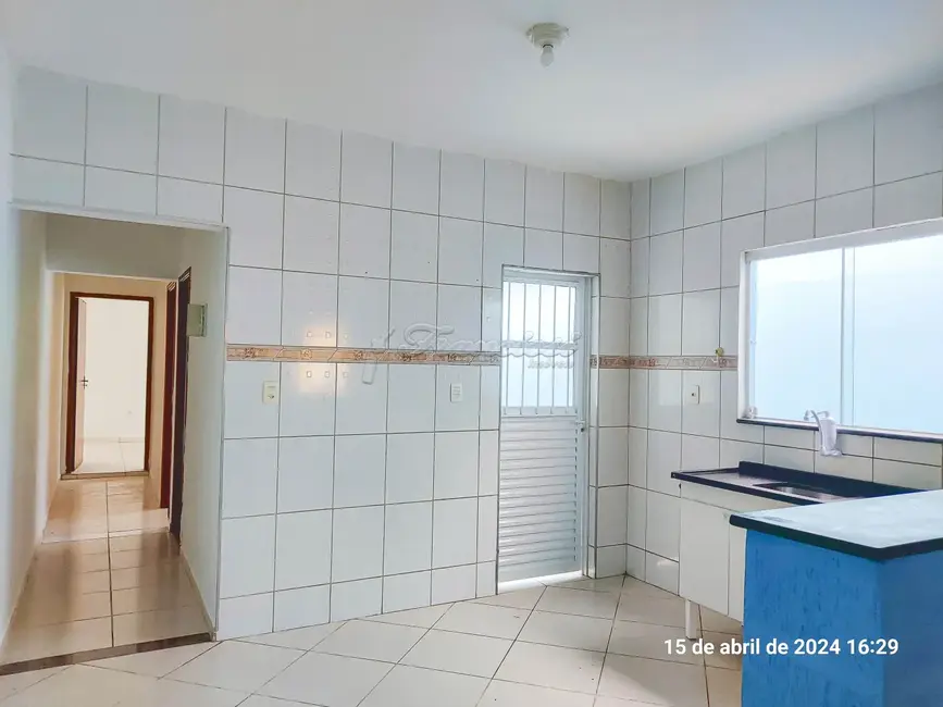 Casa com 2 quartos à venda, 95m2 em Jardim Monte Santo, Itapetininga - SP - imagem 3 Foto 3 de Casa com 2 quartos à venda, 95m2 em Jardim Monte Santo, Itapetininga - SP