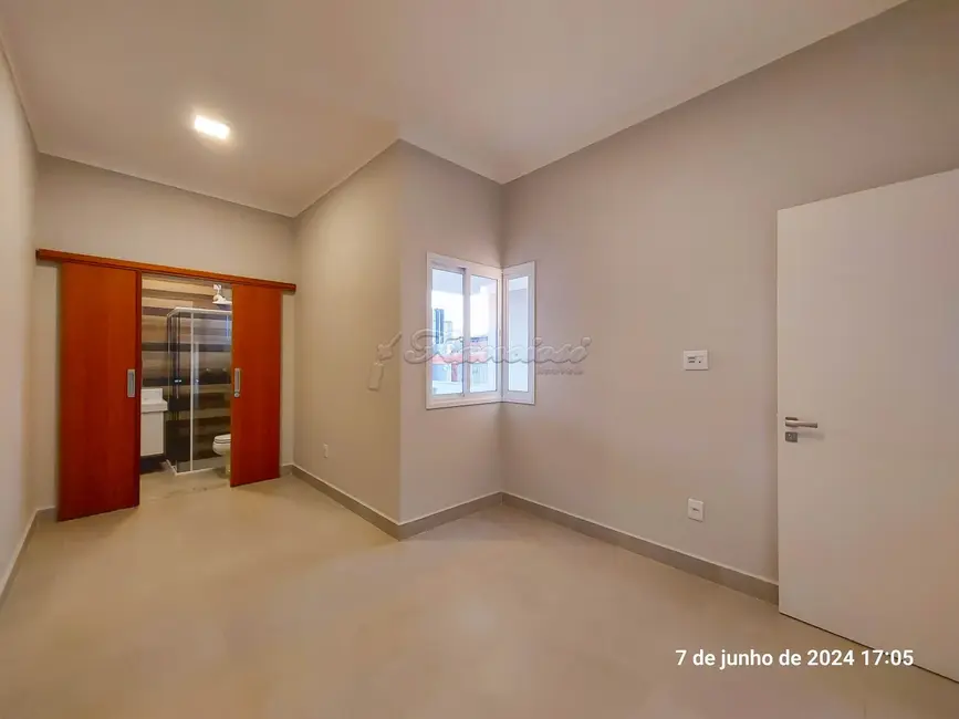 Casa de Condomínio com 3 quartos para alugar, 152m2 em Jardim Marabá, Itapetininga - SP - imagem 7 Foto 7 de Casa de Condomínio com 3 quartos para alugar, 152m2 em Jardim Marabá, Itapetininga - SP