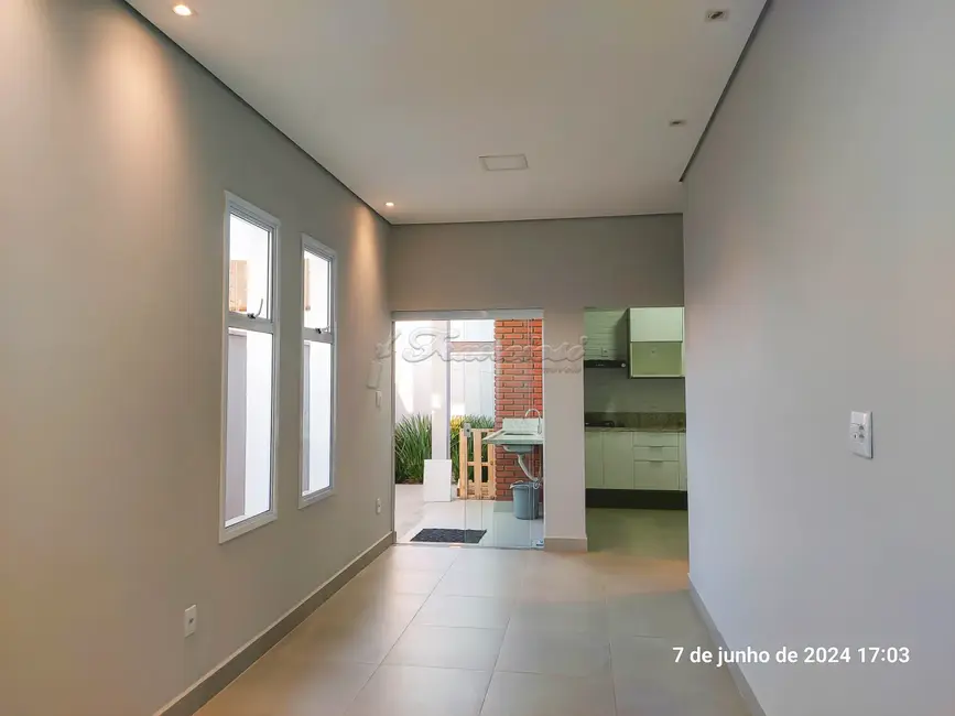 Casa de Condomínio com 3 quartos para alugar, 152m2 em Jardim Marabá, Itapetininga - SP - imagem 3 Foto 3 de Casa de Condomínio com 3 quartos para alugar, 152m2 em Jardim Marabá, Itapetininga - SP