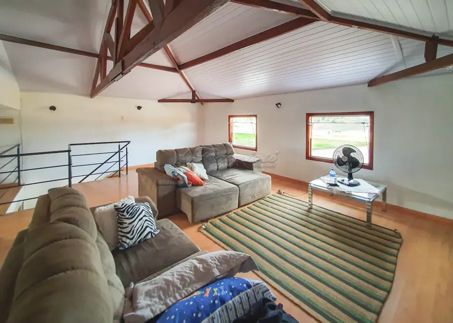 Casa com 3 quartos à venda, 201m2 em Estância Conceição, Itapetininga - SP - imagem 4 Foto 4 de Casa com 3 quartos à venda, 201m2 em Estância Conceição, Itapetininga - SP