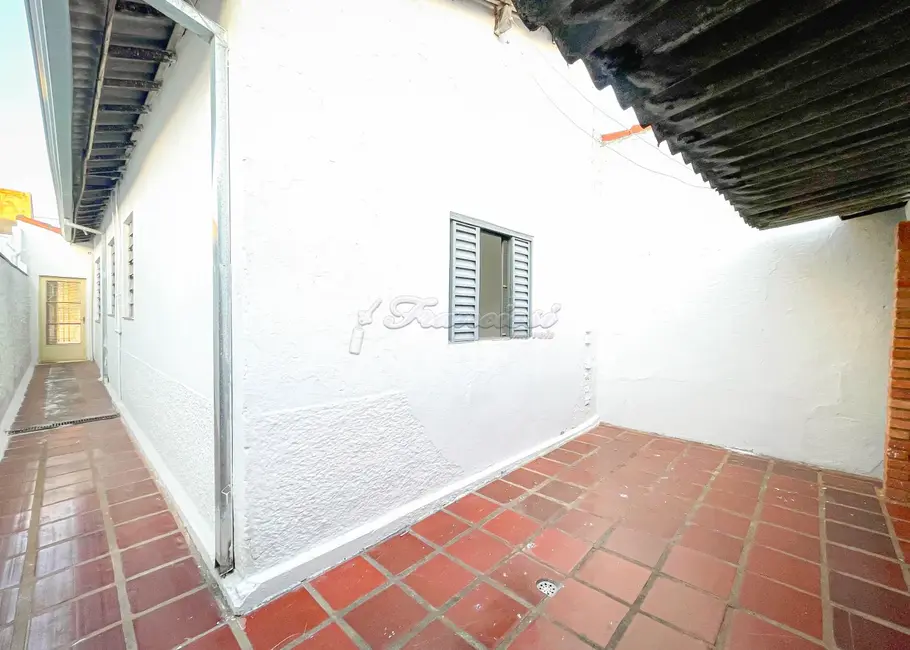 Casa com 2 quartos à venda, 90m2 em Centro, Itapetininga - SP - imagem 7 Foto 7 de Casa com 2 quartos à venda, 90m2 em Centro, Itapetininga - SP