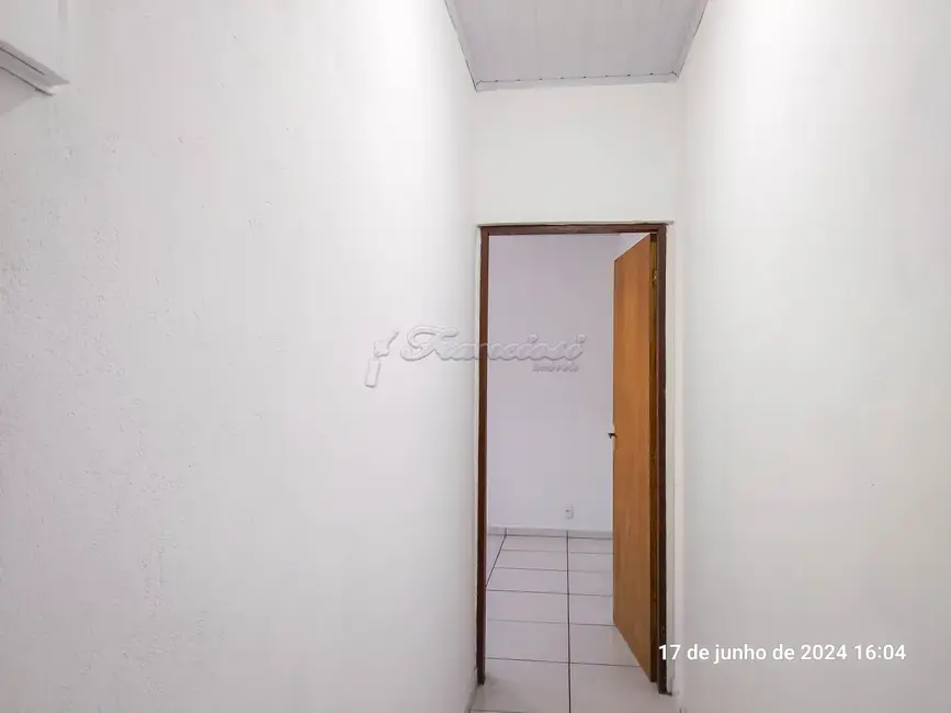 Casa com 2 quartos para alugar, 85m2 em Jardim Itália, Itapetininga - SP - imagem 8 Foto 8 de Casa com 2 quartos para alugar, 85m2 em Jardim Itália, Itapetininga - SP