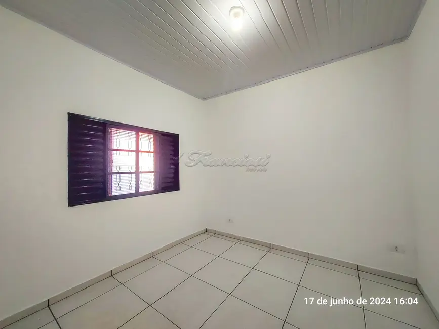 Casa com 2 quartos para alugar, 85m2 em Jardim Itália, Itapetininga - SP - imagem 7 Foto 7 de Casa com 2 quartos para alugar, 85m2 em Jardim Itália, Itapetininga - SP