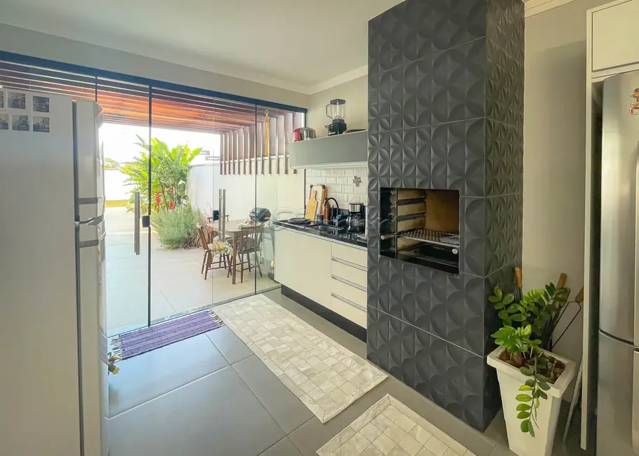 Casa de Condomínio à venda, 150m2 em Vila Progresso, Itapetininga - SP - imagem 6 Foto 6 de Casa de Condomínio à venda, 150m2 em Vila Progresso, Itapetininga - SP