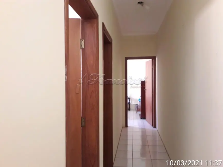 Foto 6 de Casa com 2 quartos para alugar, 124m2 em Jardim Fogaça, Itapetininga - SP