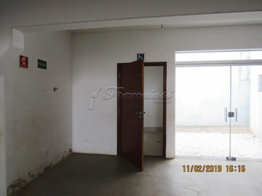 Foto 3 de Sala Comercial para alugar, 406m2 em Vila Popular, Itapetininga - SP