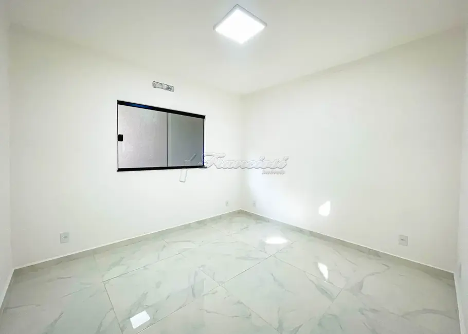 Foto 6 de Casa com 3 quartos à venda, 177m2 em Vila José Salem, Itapetininga - SP