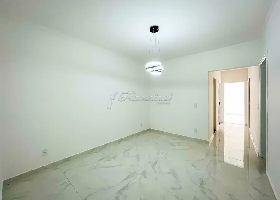 Foto 3 de Casa com 3 quartos à venda, 177m2 em Vila José Salem, Itapetininga - SP