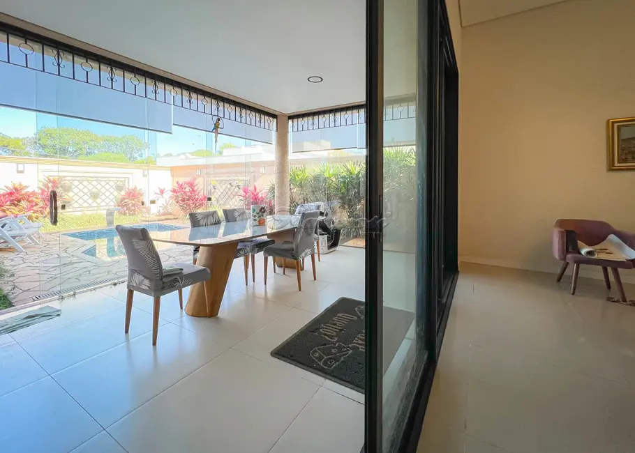 Foto 8 de Casa de Condomínio à venda, 202m2 em Jardim Colombo, Itapetininga - SP