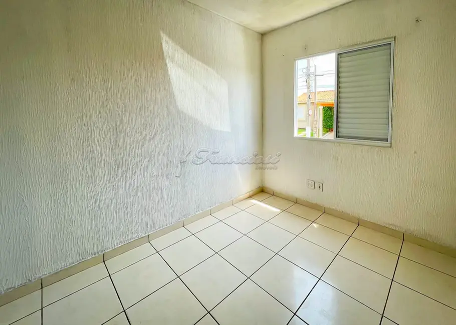 Casa de Condomínio com 2 quartos à venda, 60m2 em Vila Progresso, Itapetininga - SP - imagem 3 Foto 3 de Casa de Condomínio com 2 quartos à venda, 60m2 em Vila Progresso, Itapetininga - SP