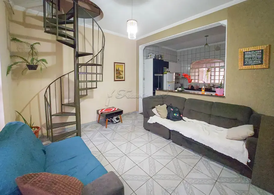 Casa com 3 quartos à venda, 70m2 em Central Parque 4-L, Itapetininga - SP - imagem 1 Foto 1 de Casa com 3 quartos à venda, 70m2 em Central Parque 4-L, Itapetininga - SP