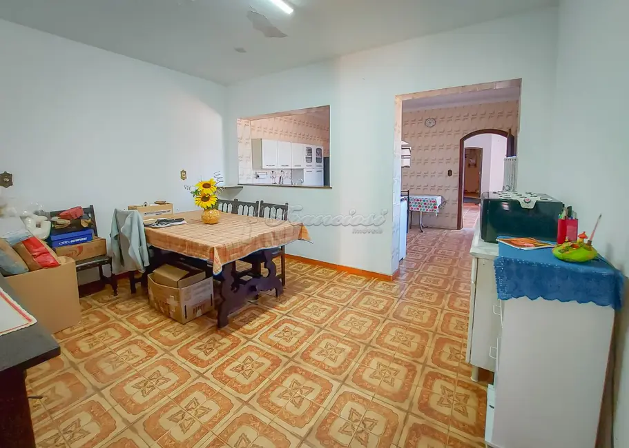 Casa com 3 quartos à venda, 183m2 em Parque Atenas do Sul, Itapetininga - SP - imagem 3 Foto 3 de Casa com 3 quartos à venda, 183m2 em Parque Atenas do Sul, Itapetininga - SP