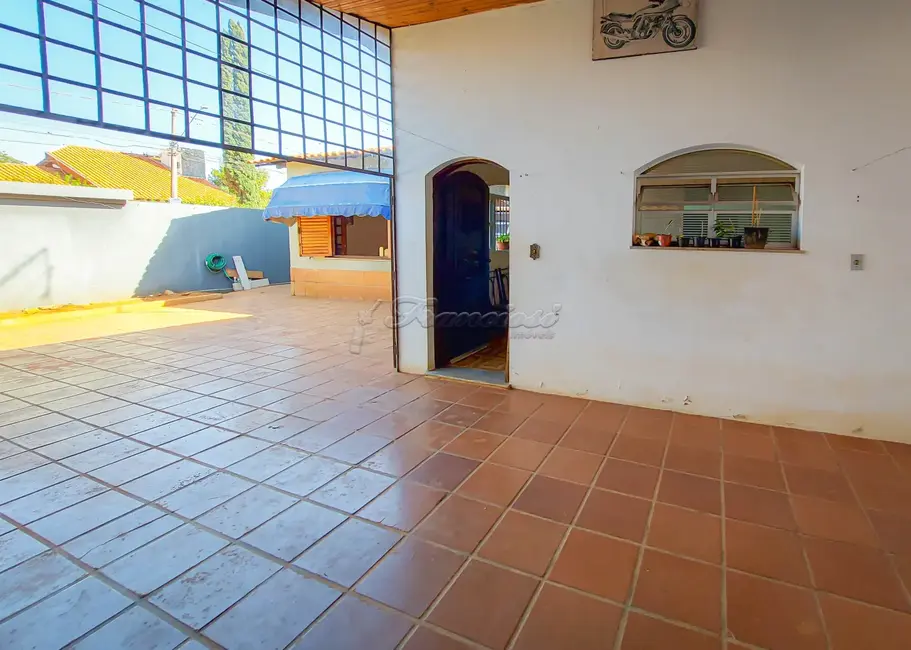 Casa com 3 quartos à venda, 183m2 em Parque Atenas do Sul, Itapetininga - SP - imagem 8 Foto 8 de Casa com 3 quartos à venda, 183m2 em Parque Atenas do Sul, Itapetininga - SP